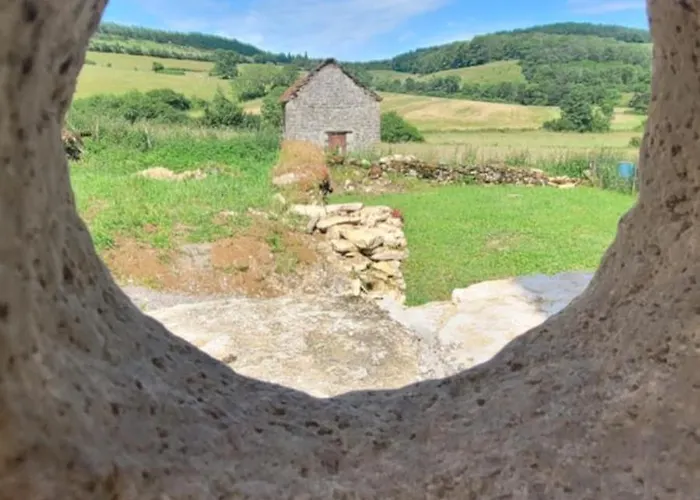 Gite De La Doue